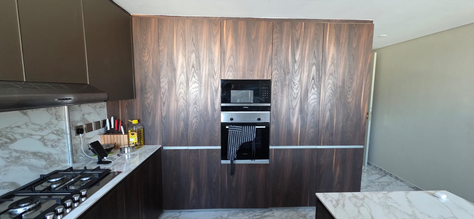 Aurelia Modular Kitchen
